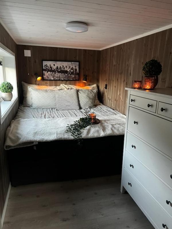 Exclusive Funkis Cabin, Lake View, Rooftop Terrace, Jacuzzi, Sauna, Close To Golf And Alpine Vradal Exterior foto